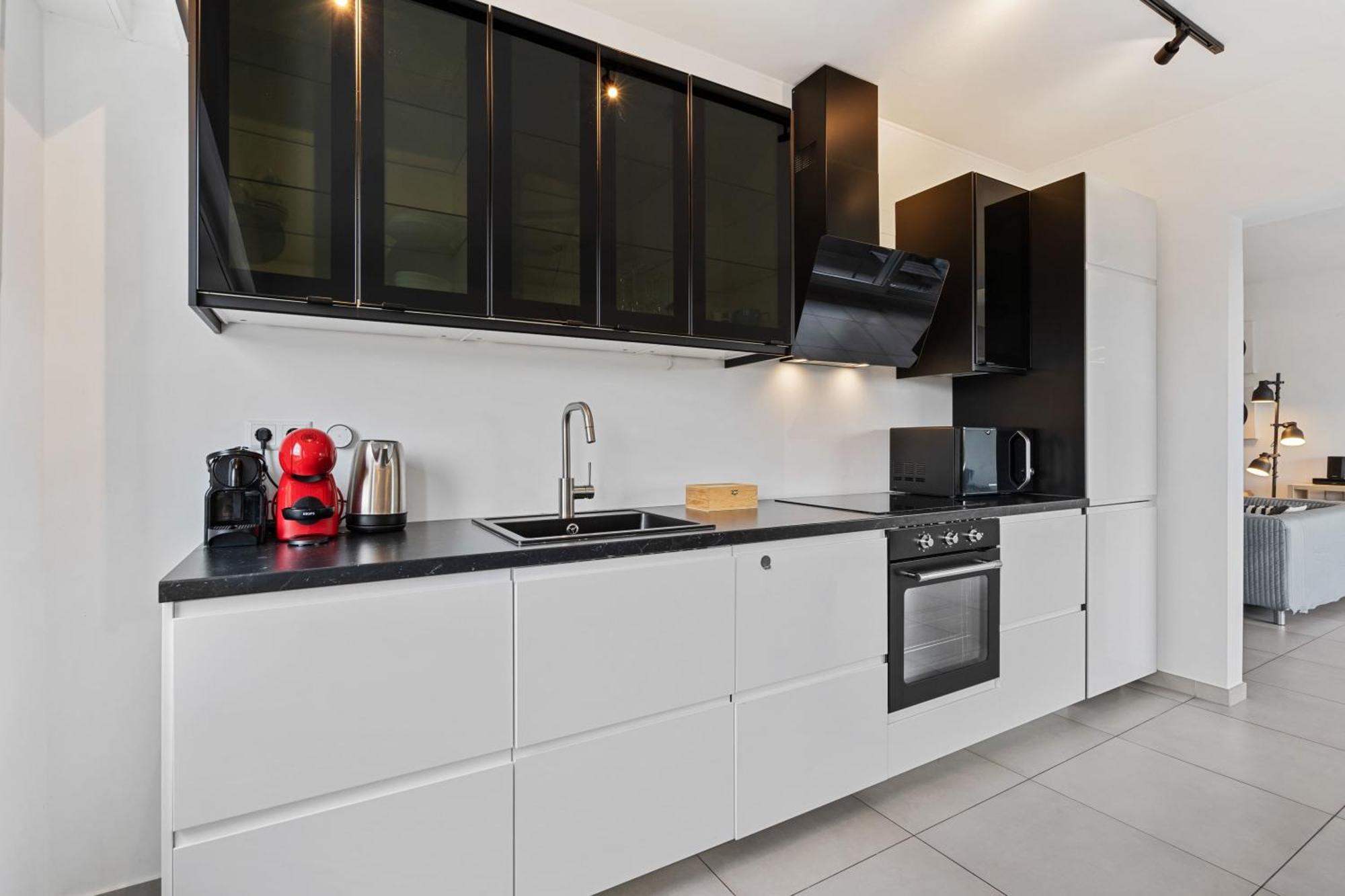 Central Lux 2Br Apt With City Views & Balcony Lüksemburg Dış mekan fotoğraf