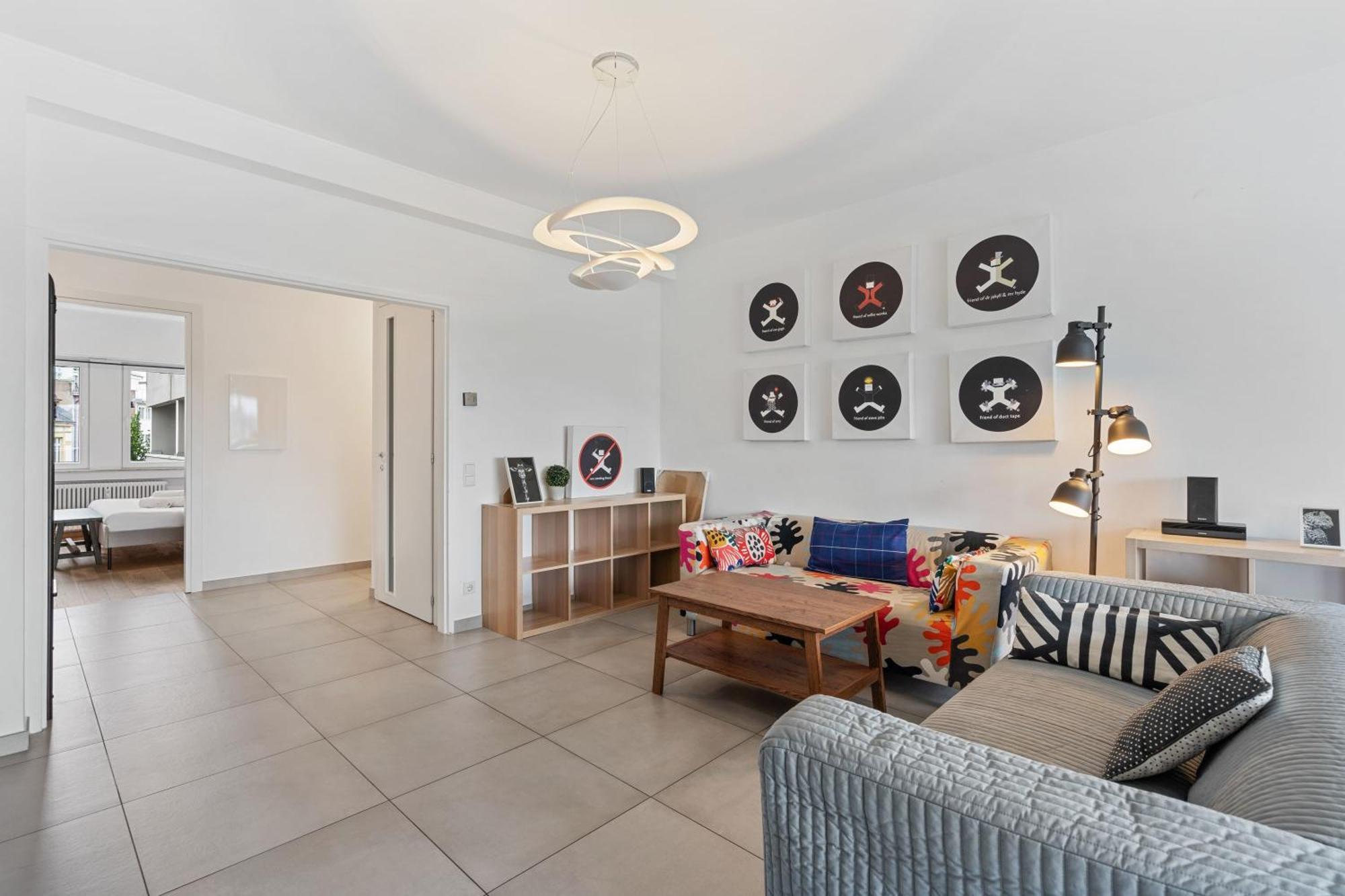 Central Lux 2Br Apt With City Views & Balcony Lüksemburg Dış mekan fotoğraf