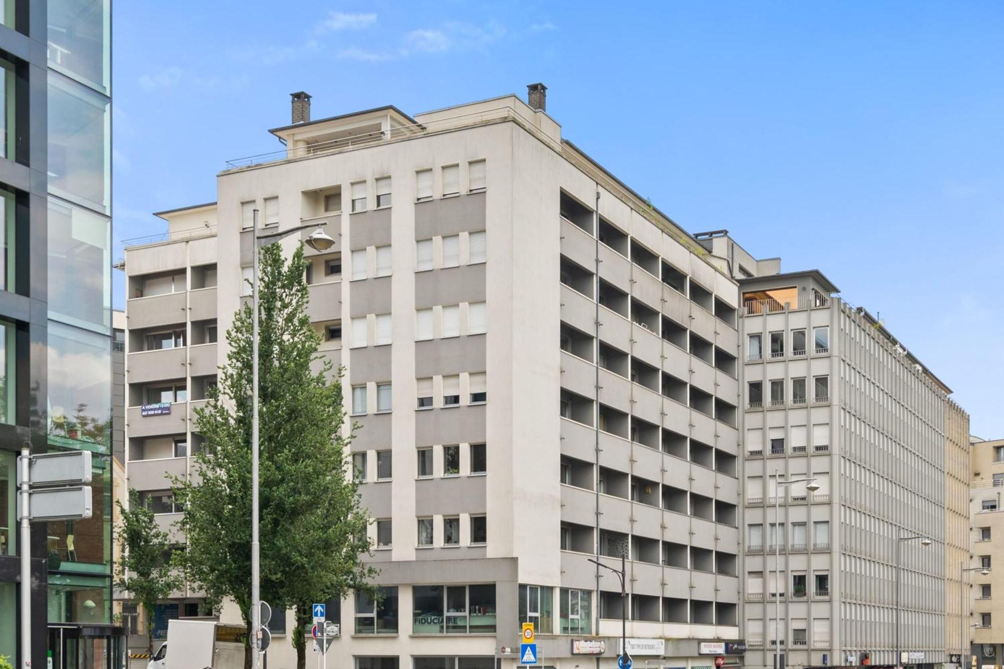 Central Lux 2Br Apt With City Views & Balcony Lüksemburg Dış mekan fotoğraf
