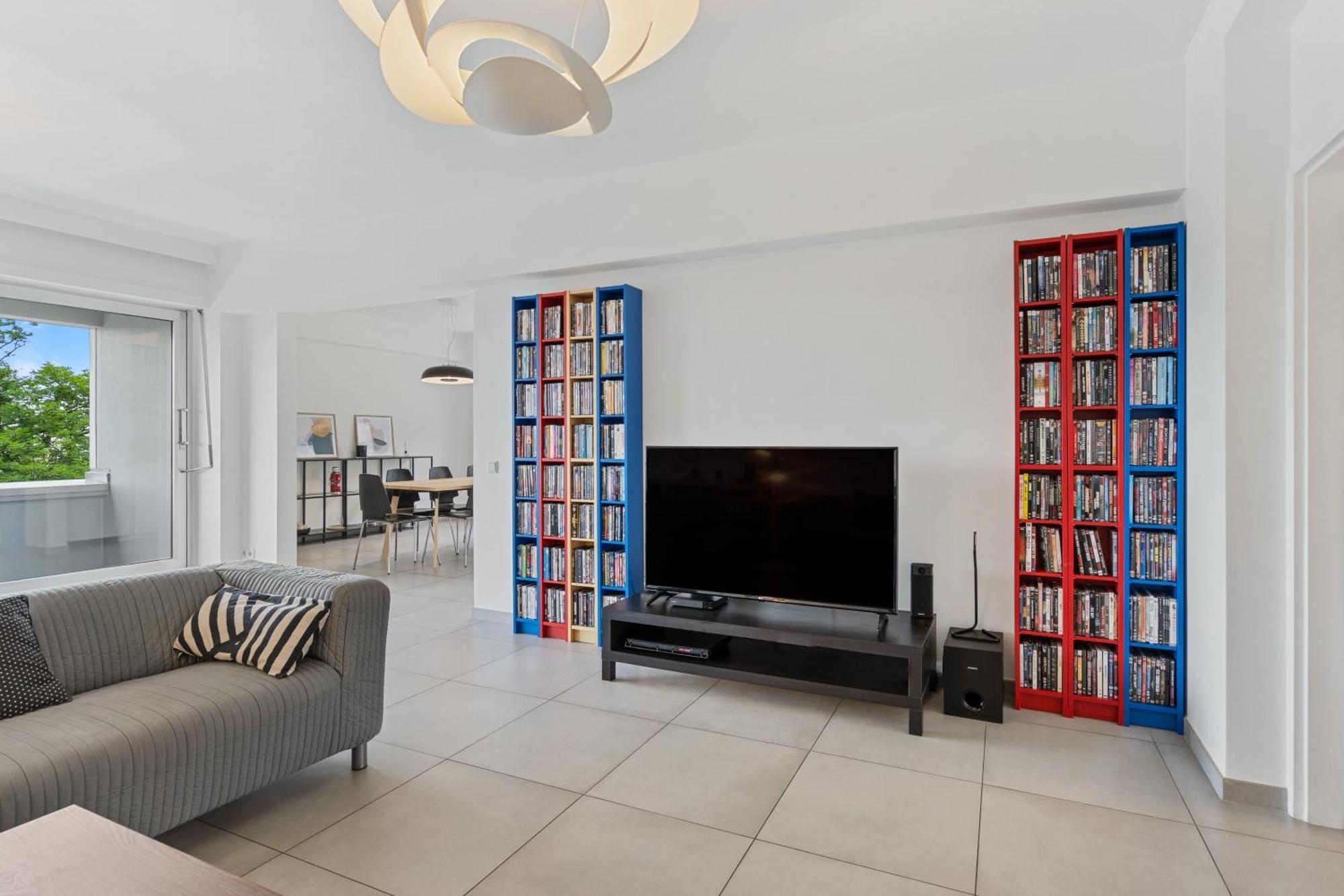 Central Lux 2Br Apt With City Views & Balcony Lüksemburg Dış mekan fotoğraf